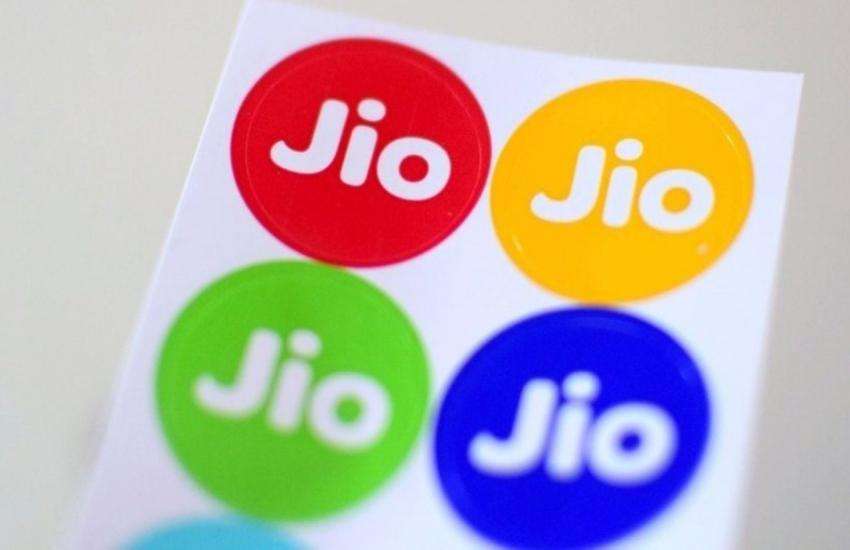 Reliance Jio क इन पलनस म मलत ह रजन 2GB डट जन बसट