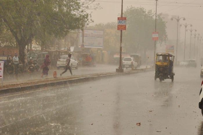 आंधी के साथ बरसी मामूली राहत | Rain with thunderstorm | Patrika News