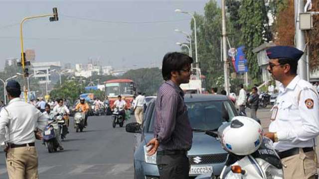 Mumbai traffic police becomes cashless