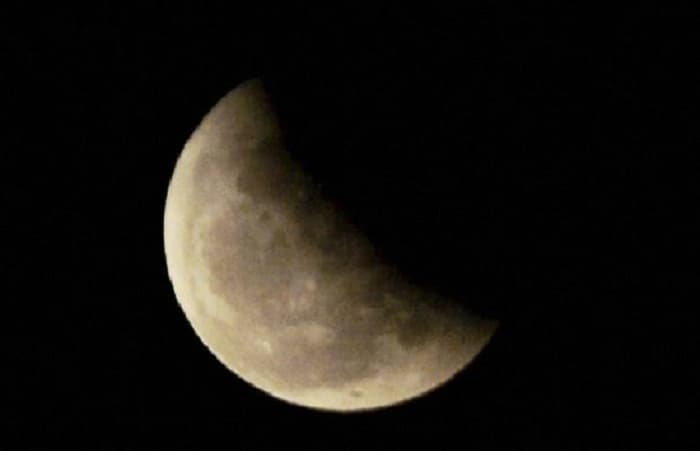 Two lunar eclipse and three solar eclipse will occur in the new year