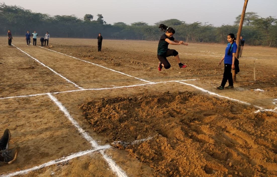 Track, athletics, sports, talent, clearing, bhind news, bhind news in hindi, mp news