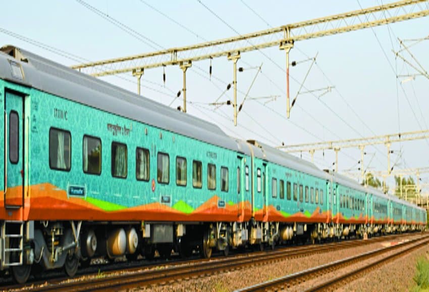 minimum stopage of train in india