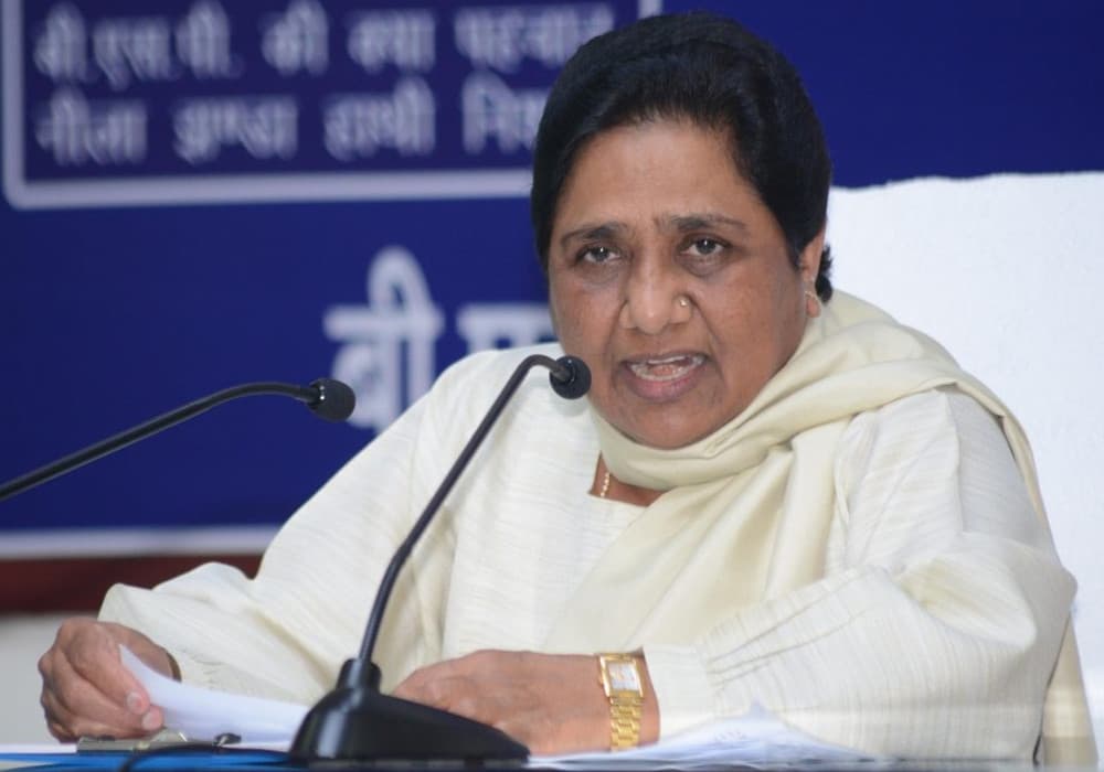BSP Supremo Mayawati punished veer singh after Jai Prakash Singh