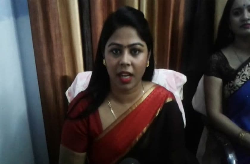 Ajay Shahni Wife 