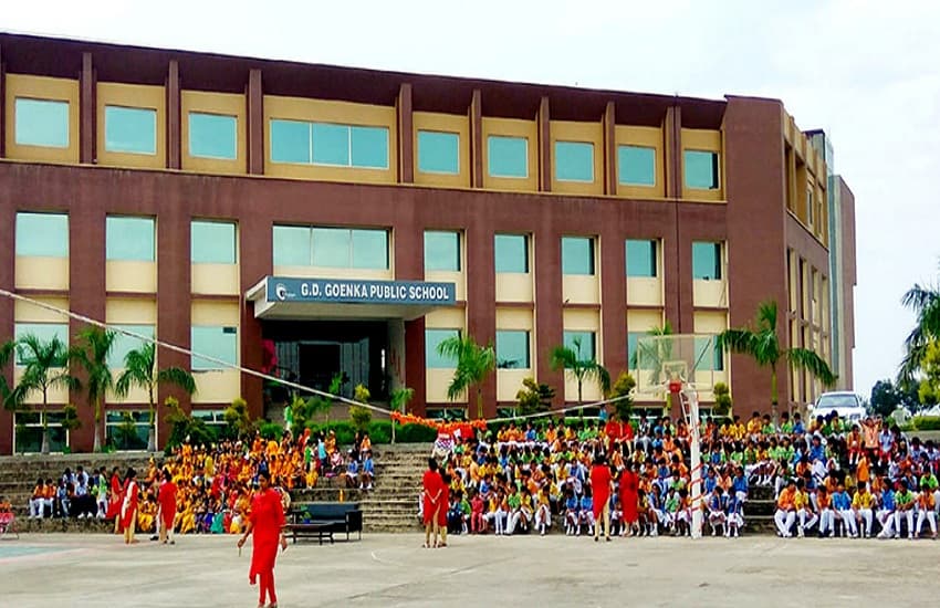 DG Goyanka school