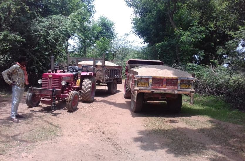 action-against-graffiti-mafia-seized-13-tractors-8-drivers-arrested