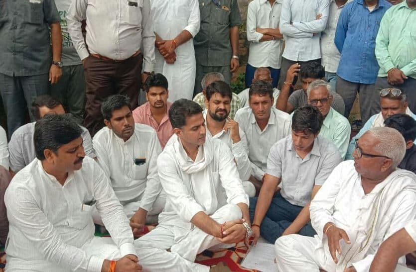 Sachin Pilot Met Bhiwadi Mob Lynching Victim Family