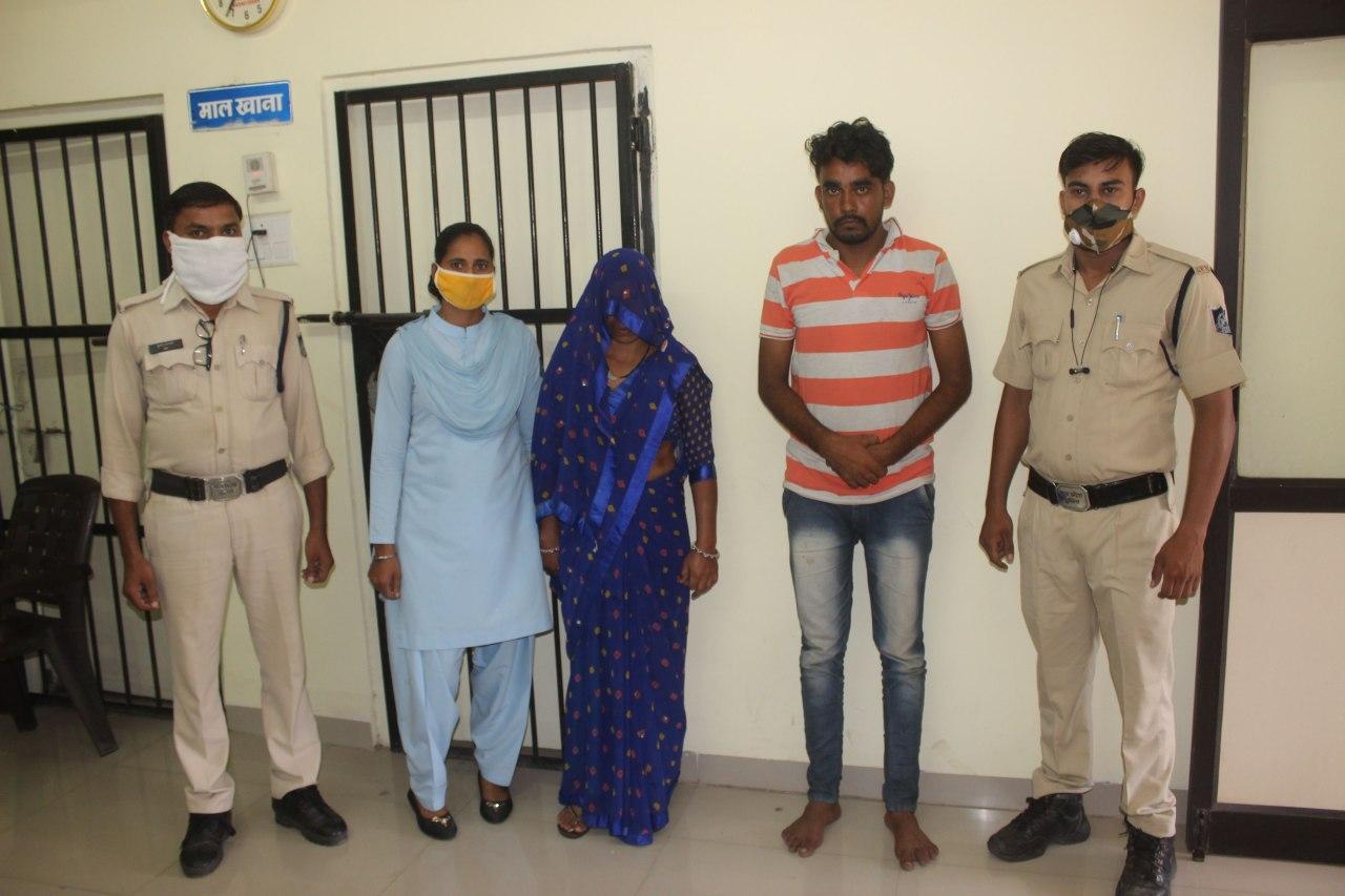 Husband and wife arrested for kidnapping girl