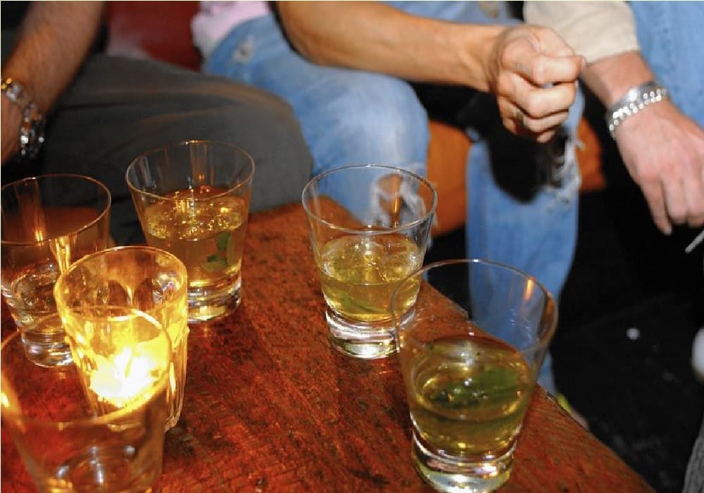 शराब पार्टी में खाकीधारियों में हुई जमकर मारपीट, आठ सिपाही निलम्बित