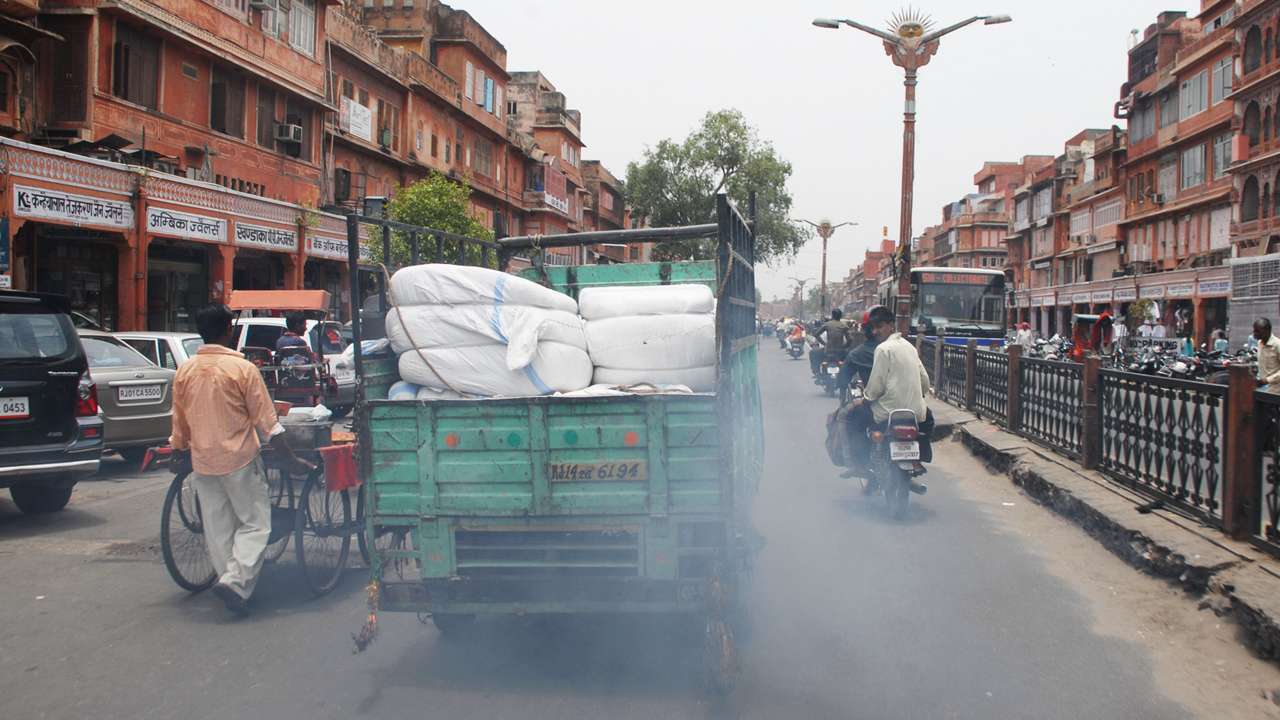 pollution_in_jaipur.jpg