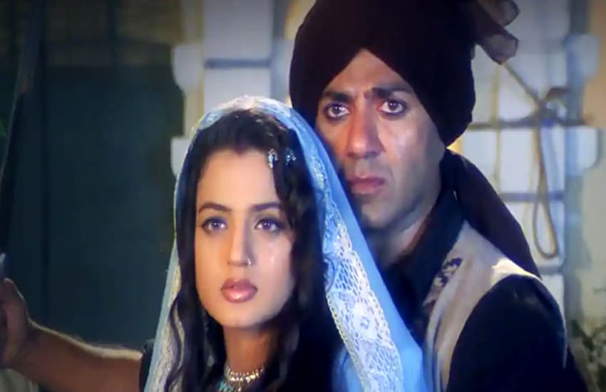 sunny_deol_and_amisha_patel.png