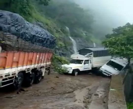 Landslide in Maharashtra aurangabad 