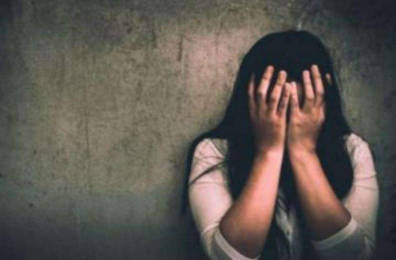 Molesting accused arrested:  दर्द होने पर चार साल की पौत्री ने मां को बताया तो 8 साल की बड़ी बहन ने भी खोली दादा की पोल, आरोपी गिरफ्तार...