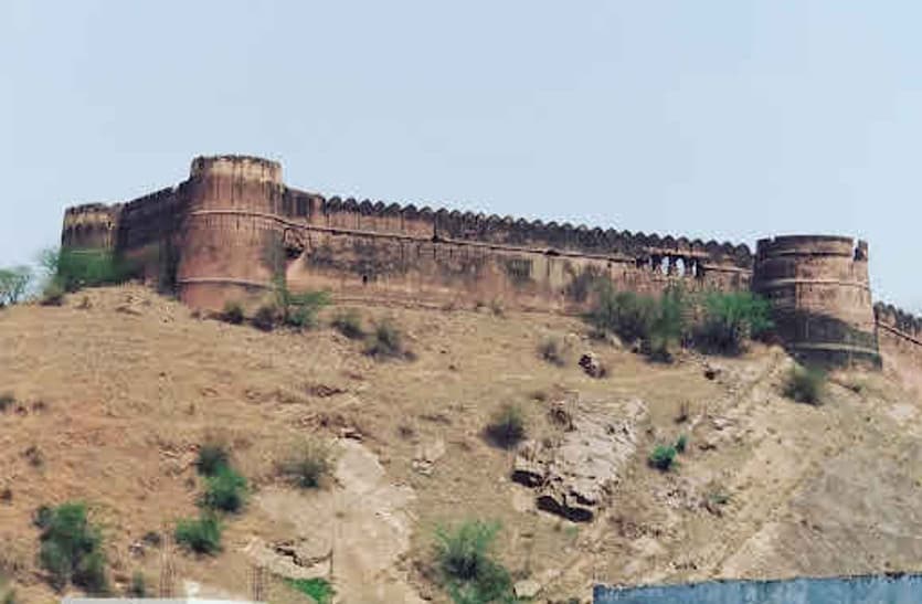 Bansur Fort Of Rajasthan Is In Deteriorating Condition