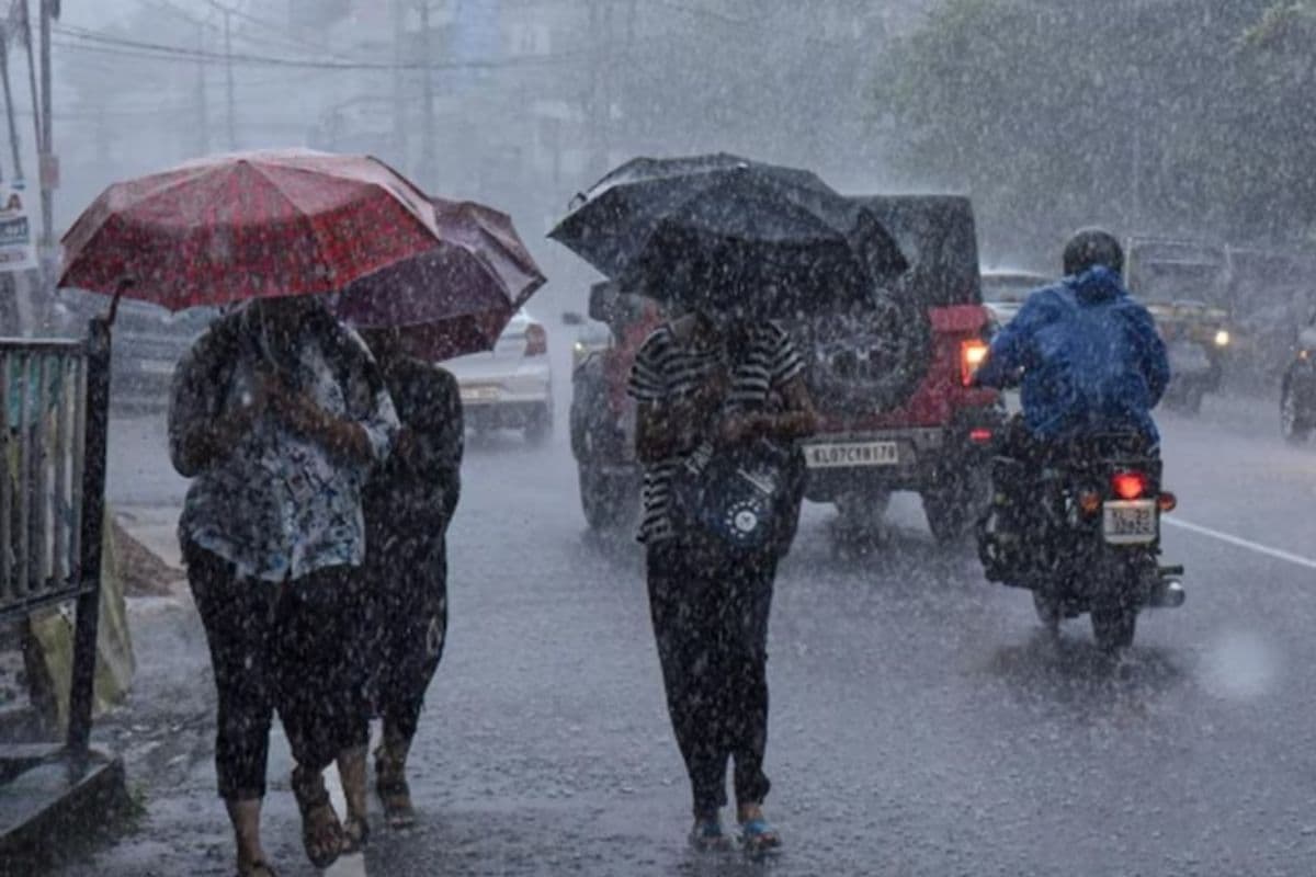Weather Alert due to heavy rain in many states including UP