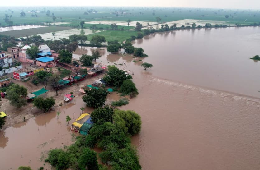 ghaggar river flood rajasthan hanumangarh latest update