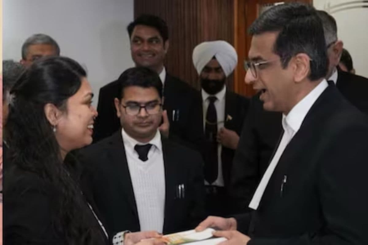 Pragya, daughter of a cook in Supreme Court, got scholarship from US California University.