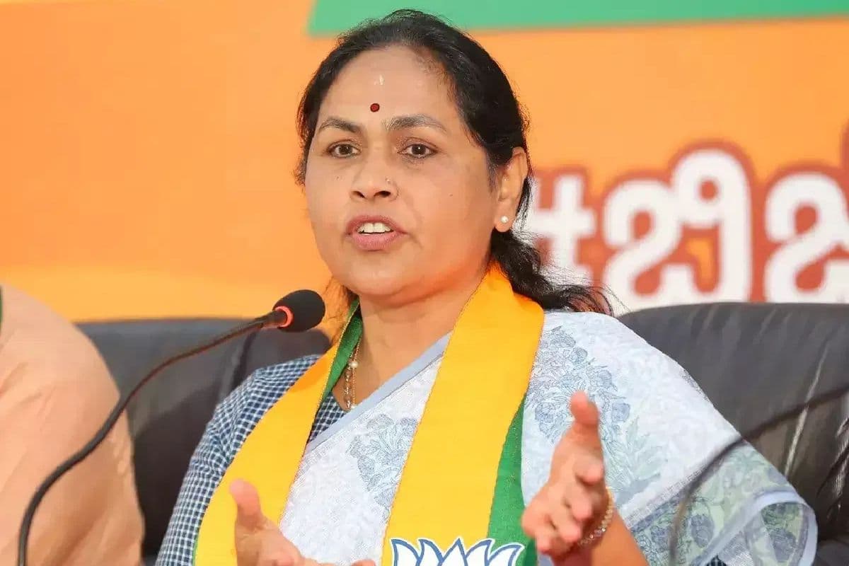 BJP Leader Shobha Karandlaje Apologises For Tamil Nadu Remark