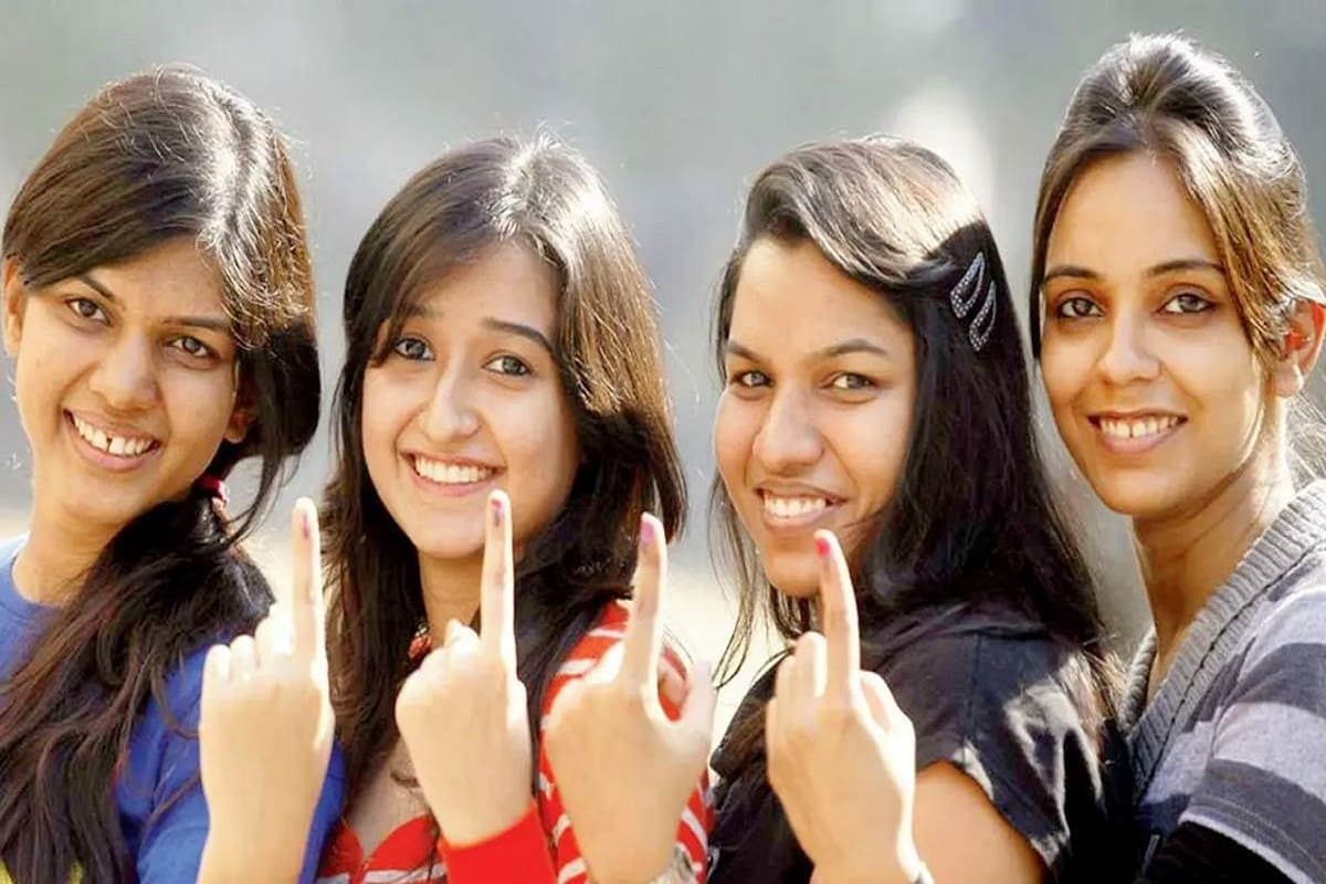 young_voters_in_chhattisgarh.jpg