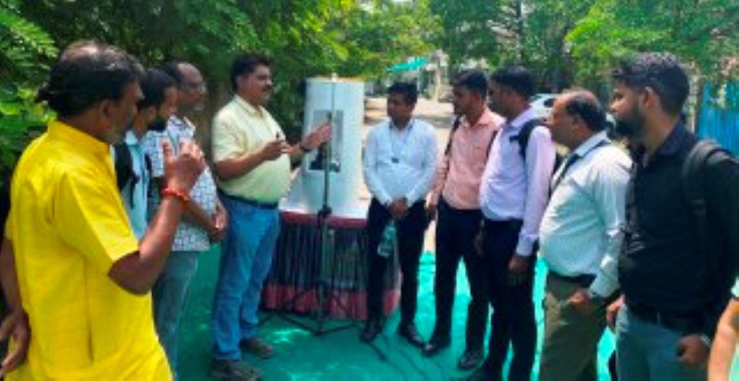 Surya Tilak machine made for Rs 100 and created awareness by explaining scientific facts