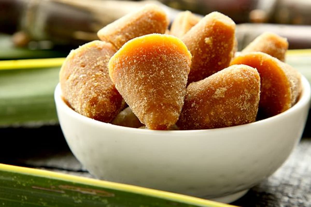 7 benefits of eating jaggery in summer