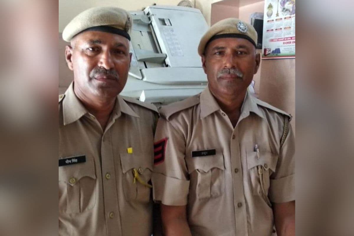 Interesting story of twin brothers of Rajasthan, after joining the police together, they also retired together