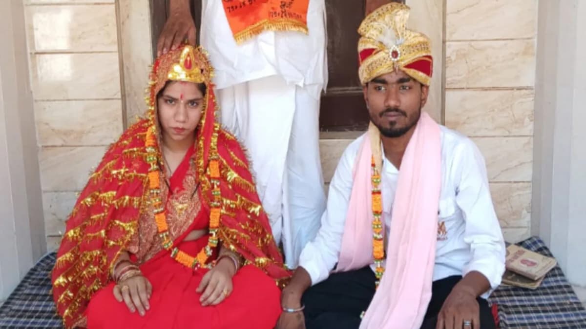 Moradabad News: प्यार की खातिर शिफा ने संध्या बनकर प्रेमी के साथ लिए सात  फेरे, प्रेमी संग रचाई शादी | Muslim girl converted to religion in Moradabad  Shifa became Sandhya | Patrika News
