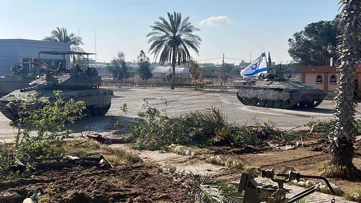 Israeli tanks in Rafah