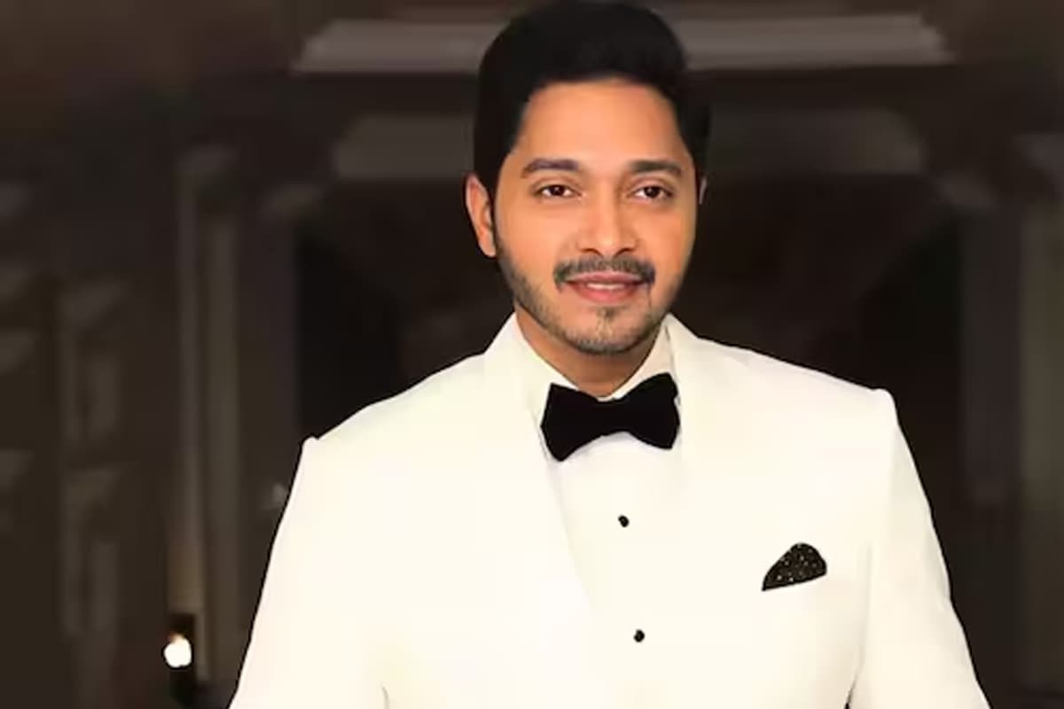 Bollywood Sta Shreyas Talpade Questions Link to Vaccine After Heart Attack