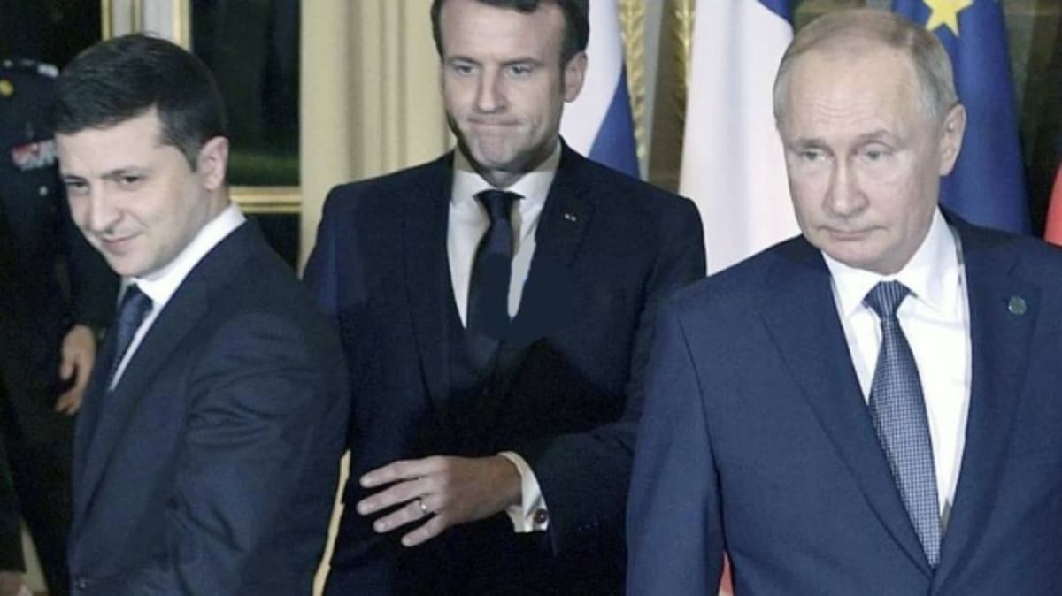 Volodymyr Zelenskyy, Emmanuel Macron and Vladimir Putin (from left to right)