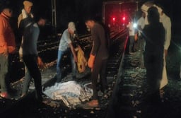 Rajasthan Police Constable भर्ती परीक्षा देने जा रहे तीन युवक डबल डैकर ट्रेन से कटे, तीनों की मौके पर मौत
