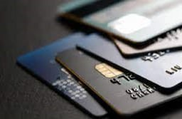 credit card: क्रेडिट कार्ड बनाते वक्त इन बातों का रखे ध्यान, वरना पड़ जाएंगे मुसीबत में