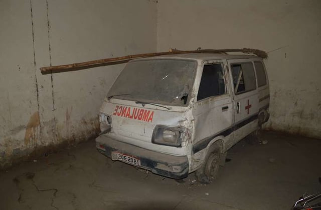 रामपुरा जिला अस्पताल का हाल मरीज परेशान, अन्य अस्पतालों के चक्कर काटने को मजबूर