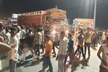 राजस्थान में यहां देर रात पुलिस लाठीचार्ज- आंसू गैस तक के गोले छोड़े, जानें
क्यों और कैसे बिगड़ा माहौल?