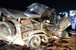Indore Accident : इंदौर-अहमदाबाद हाईवे पर 8 की मौत, 6 घंटे तक शवों की होती रही
दुर्दशा, मोबाइल-पर्स गायब