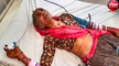 VIDEO: कलयुगी बेटे ने वृद्ध मां के बाल पकड़ घसीटा, लात-घूसों से मारपीट कर गला
दबाया, अस्पताल में भर्ती