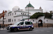 फ्रांस में यहूदियों के धार्मिक स्थल में आग लगाने की कोशिश कर रहा था शख्स, पुलिस
ने मार गिराया