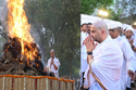 Madhavi Raje Scindia funeral: मां को निहारते रहे ज्योतिरादित्य सिंधिया, ये फोटो
आपको भावुक कर देंगे