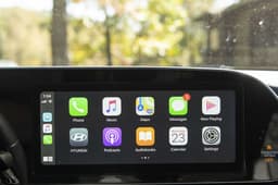 क्या है Apple CarPlay और कैसे करते हैं कार में इसका इस्तेमाल?  जानें अपने सभी सवालों के जवाब