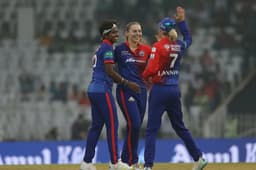 WPL 2023: तारा नॉरिस ने झटके 5 विकेट,  दिल्ली ने बैंगलोर को 60 रन के बड़े अंतर से हराया