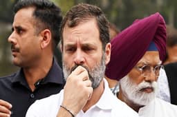 Rahul Gandhi Disqualified Live: राहुल की सांसदी जाने कांग्रेस ने शुरू किया 'डरो मत' कैंपेन, मीटिंग थोड़ी देर में