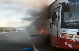 MP News- चलती बस में लगी आग, दहशत में यात्री