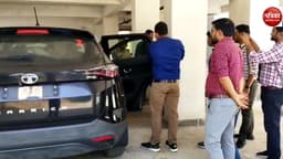 Etawah news खुलासा: गर्लफ्रेंड को घुमाने के लिए नर्सिंग छात्र ने पीजीआई के डॉक्टर की टाटा हैरियर कार चुरा ली