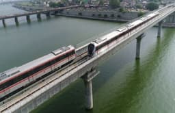 अहमदाबाद : एक माह में 20 लाख से अधिक यात्रियों ने किया मेट्रो ट्रेन में सफर