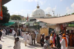 Ajmer Dargah: दरगाह में अब ना कमेटी, ना स्थाई नाजिम
