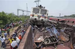 ओडिसा से पहले यूपी में भी हो चुके हैं बड़े ट्रेन हादसे, 2016 में कानपुर में 150 यात्रियों की हो गई थी मौत