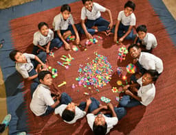 दिल्ली में डेढ़ सौ स्थानों पर 'मस्ती की पाठशाला'