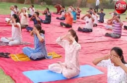 Yoga Festival : भोर की पहली किरण के साथ सजेगा सेहतमंद बनने का मेला
