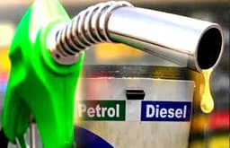 Petrol-diesel prices: गैस सिलेंडर के बाद अब पेट्रोल-डीजल के घटेंगे दाम, सरकार ने कर ली बड़ी तैयारी