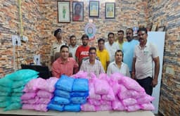 Silver Smuggling: रायपुर पुलिस ने जब्त किये थे 355 किलो चांदी के जेवर, कारोबारियों ने पेश किया दस्तावेज...रिहा